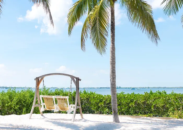 Parrot Key Hotel&Villas