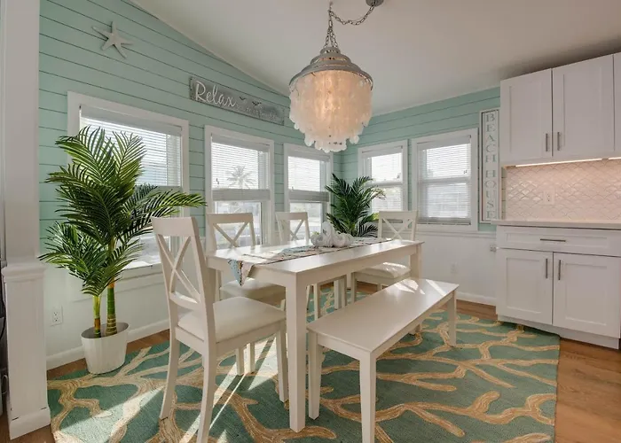 Oceania... Water Front Cottage Retreat ~